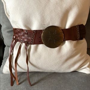 Women’s belt